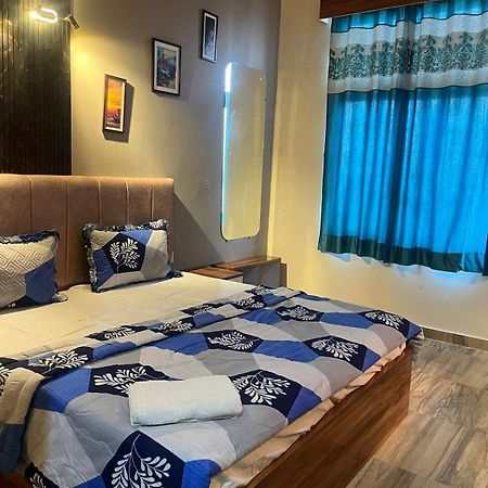 Studio Apartment In Greater Noida Dış mekan fotoğraf