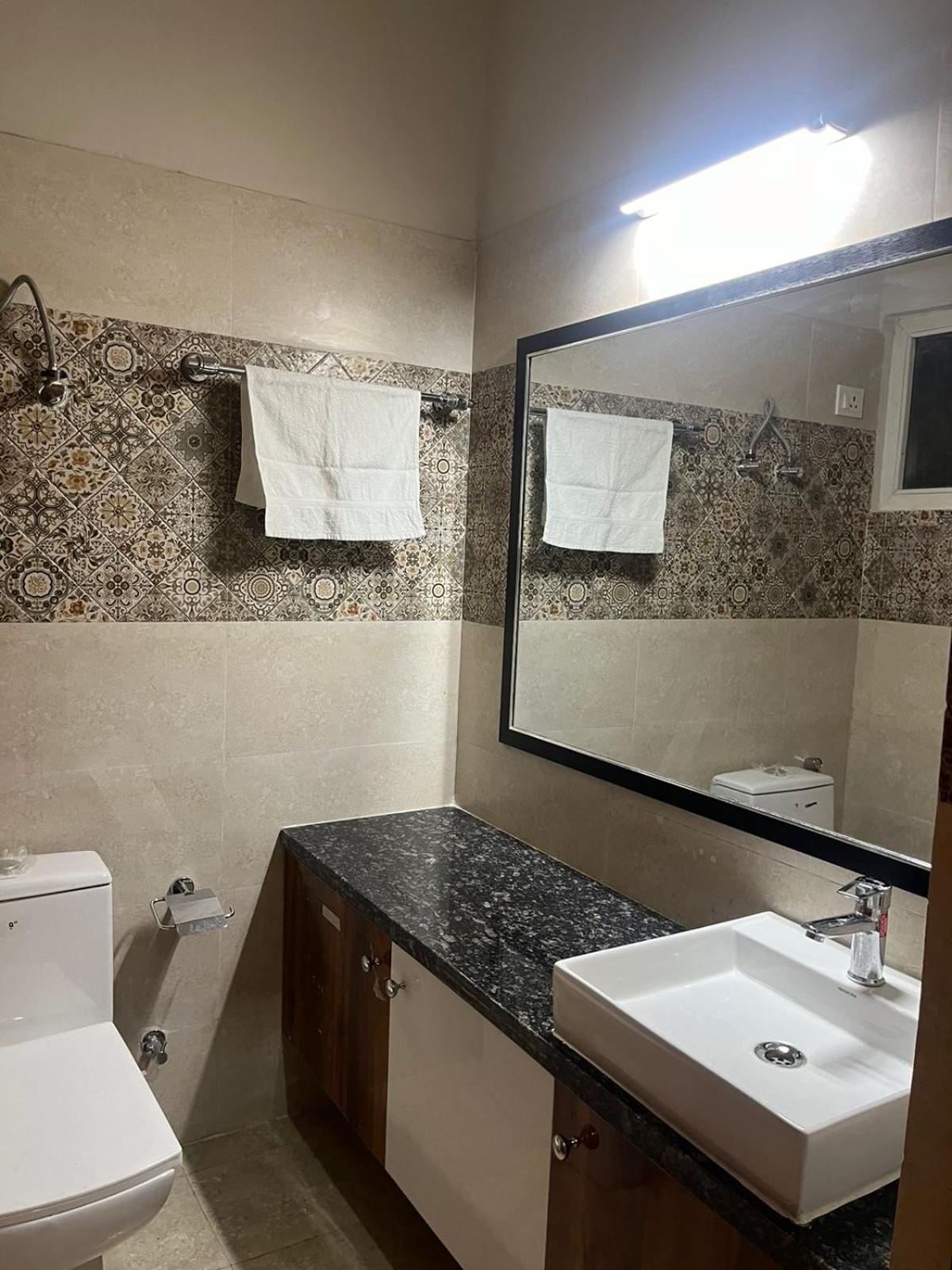 Studio Apartment In Greater Noida Dış mekan fotoğraf